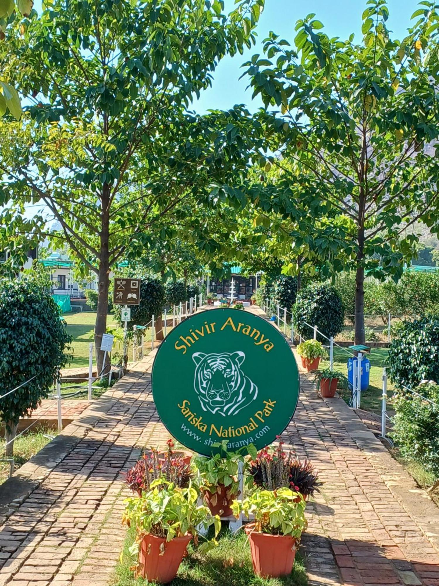 Shivir Aranya - Wilderness Resort Alwar Buitenkant foto