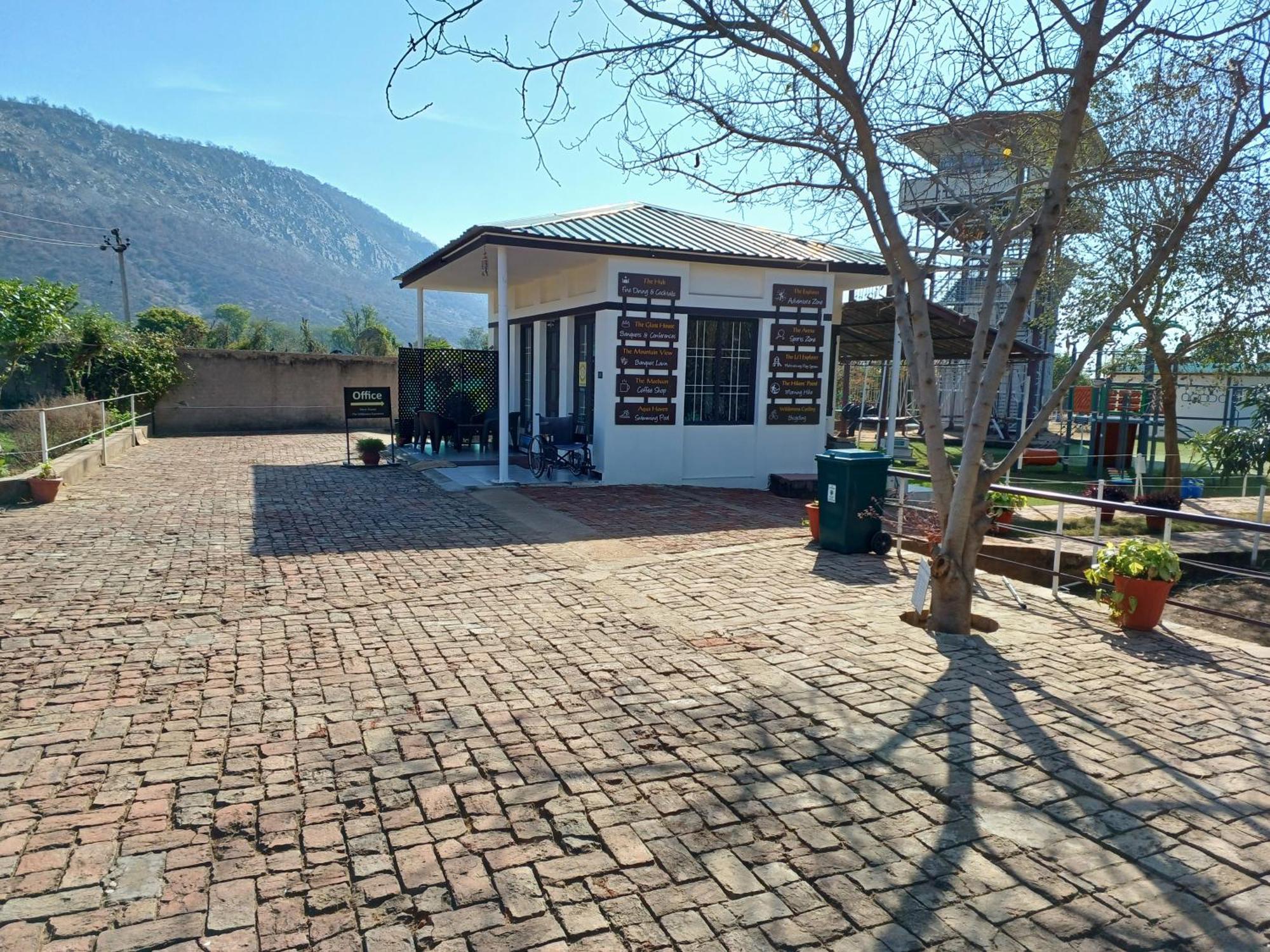 Shivir Aranya - Wilderness Resort Alwar Buitenkant foto