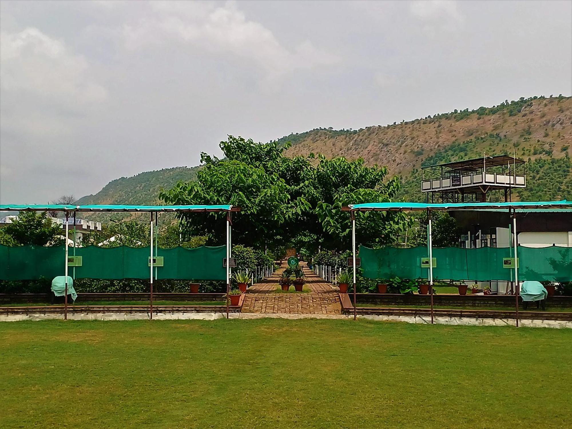 Shivir Aranya - Wilderness Resort Alwar Buitenkant foto